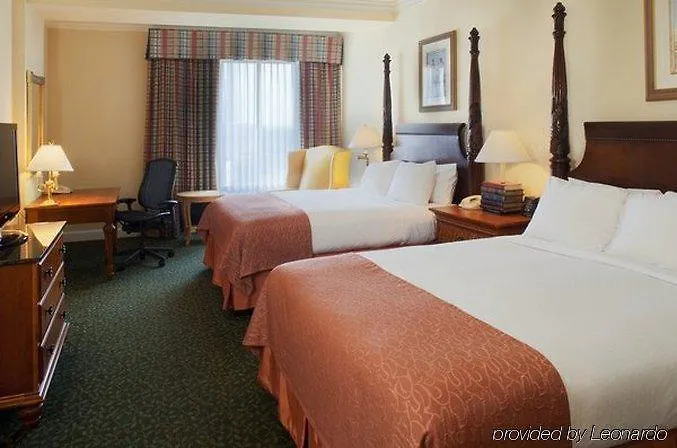 Doubletree By Hilton Historic Savannah 4*,  United States