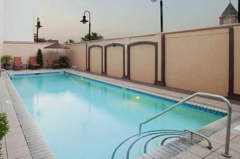 Doubletree By Hilton Historic Savannah